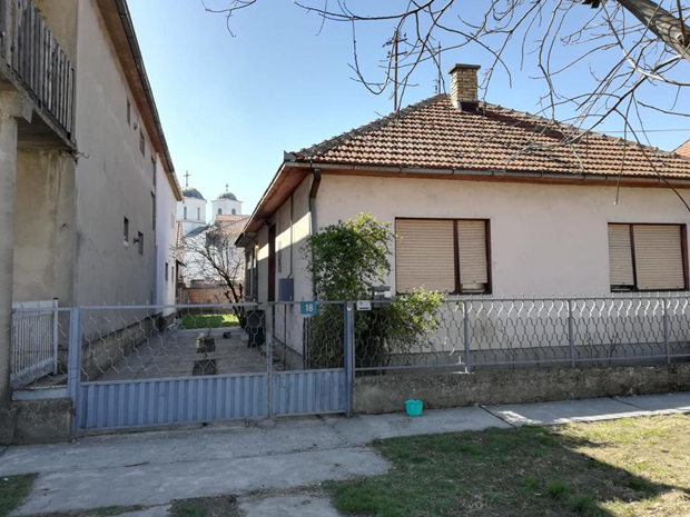 Често су се свађали због алкохола, а онда је Викторија узела нож и убила Слободана: Наставак суђења за злочин у Новој Пазови, убод у груди био фаталан